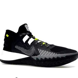 Nike Kyrie Irving Fly Trap 5 black, grey neon green. Men’s 10 basketball shoe